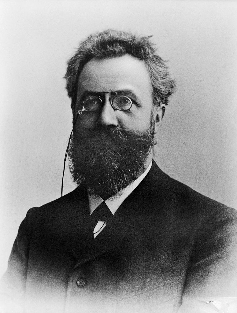 Hermann Ebbinghaus and the forgetting curve illustration